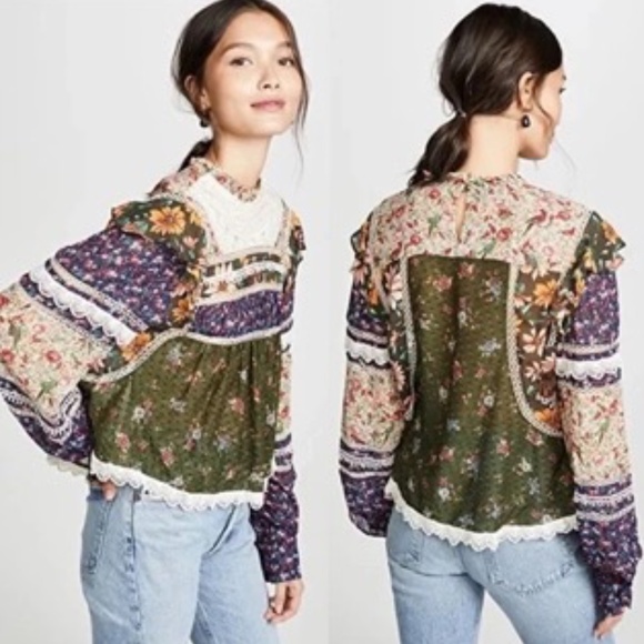 FARM Rio Multicolor Floral Blouse - Picture 1 of 11